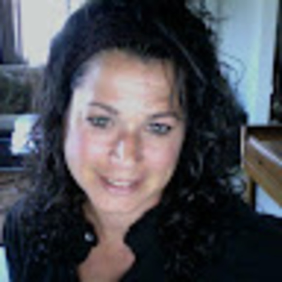 Meet your Posher, Andrianna - Picture 1 of 1